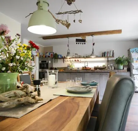Freiheit - Modernes Haus In Alpenlaendischem Stil Fuer Urlaub Und Workation In Bester Lage Am Fuss Der Alpen